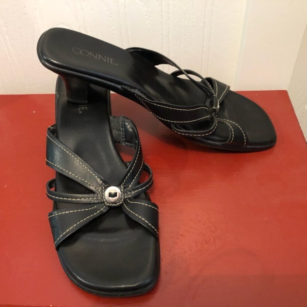 Connie Wiggle black sandals, size 8.5M